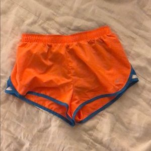 NIKE shorts • EXCELLENT condition